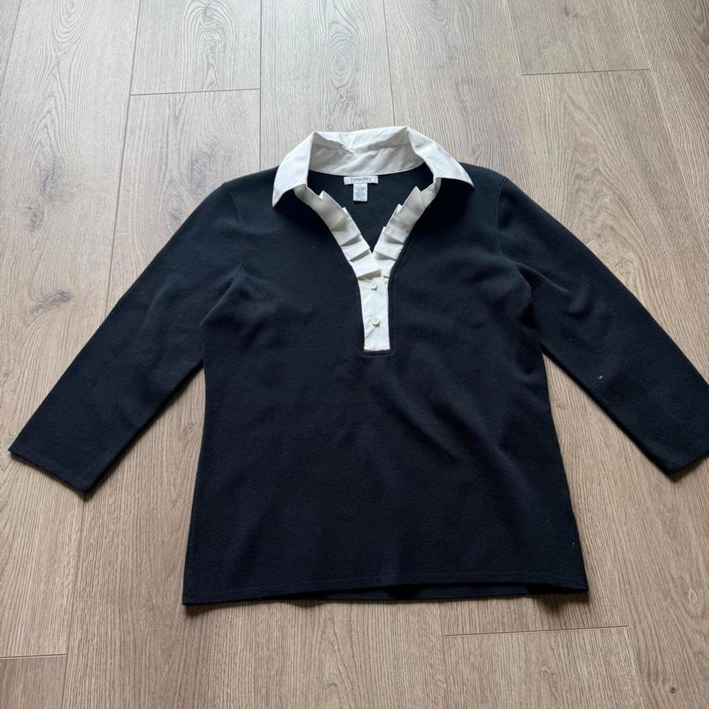 Hampshire Studio Black Sweater w/ White Collared Ruffle Neck Size L